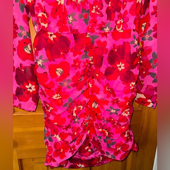 Hope & Ivy Floral Ruched Dress NWT - Picture 8 of 9